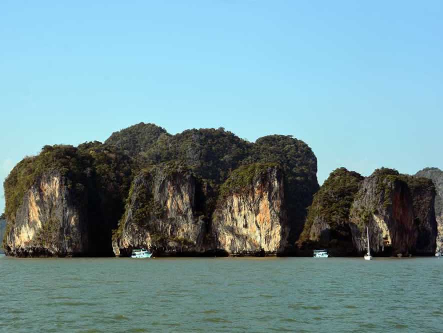 Khao Lak Phang-Nga-Bay-Caves-Sea-Canoe-Panak-Limestone-Island